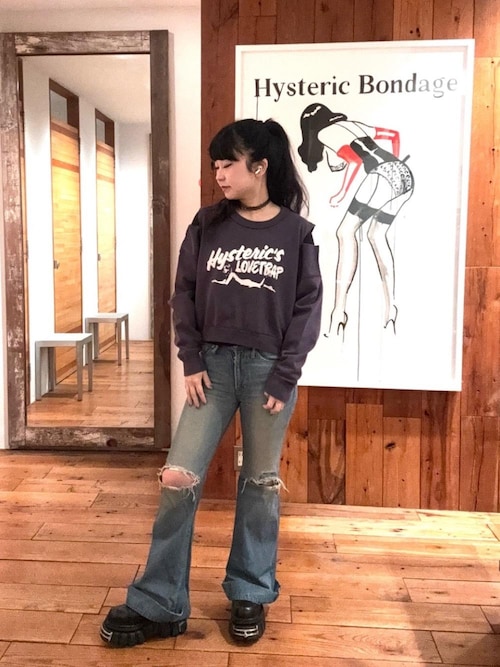 ローライズフレアデニムパンツ（デニムパンツ）｜HYSTERIC GLAMOUR