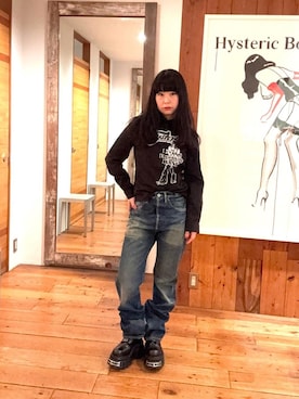 「HYSTERIC GLAMOUR（ヒステリックグラマー）のHRA加工 WW2ストレートデニムパンツ（デニムパンツ、ブルー系）」を使った、fukuchanさん（レディース・154cm）の春コーディネート