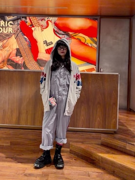 「HYSTERIC GLAMOUR（ヒステリックグラマー）のHYS FLARE LOGO パーカー（パーカー、グレー系）」を使った、fukuchanさん（レディース・154cm）の夏コーディネート