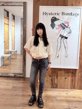「HYSTERIC GLAMOUR（ヒステリックグラマー）のSNAKE LOOP スキニーデニムパンツ（デニムパンツ、ブラック系）」を使った、fukuchanさん（レディース・154cm）の夏コーディネート