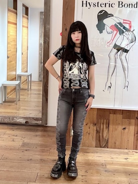 「HYSTERIC GLAMOUR（ヒステリックグラマー）のSNAKE LOOP スキニーデニムパンツ（デニムパンツ、ブラック系）」を使った、fukuchanさん（レディース・154cm）の夏コーディネート