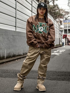「コーディネート」｜「アイテム（スウェット）」を使った、MFC STORE 原宿さん（レディース・153cm）の冬コーディネート
