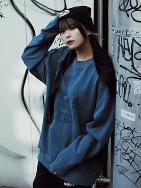「コーディネート」｜「アイテム（スウェット）」を使った、MFC STORE 原宿さん（レディース・156cm）の冬コーディネート