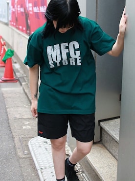 「MFC STORE（エムエフシーストア）のアイテム」を使った、MFC STORE 原宿さん（レディース・171cm）の春コーディネート