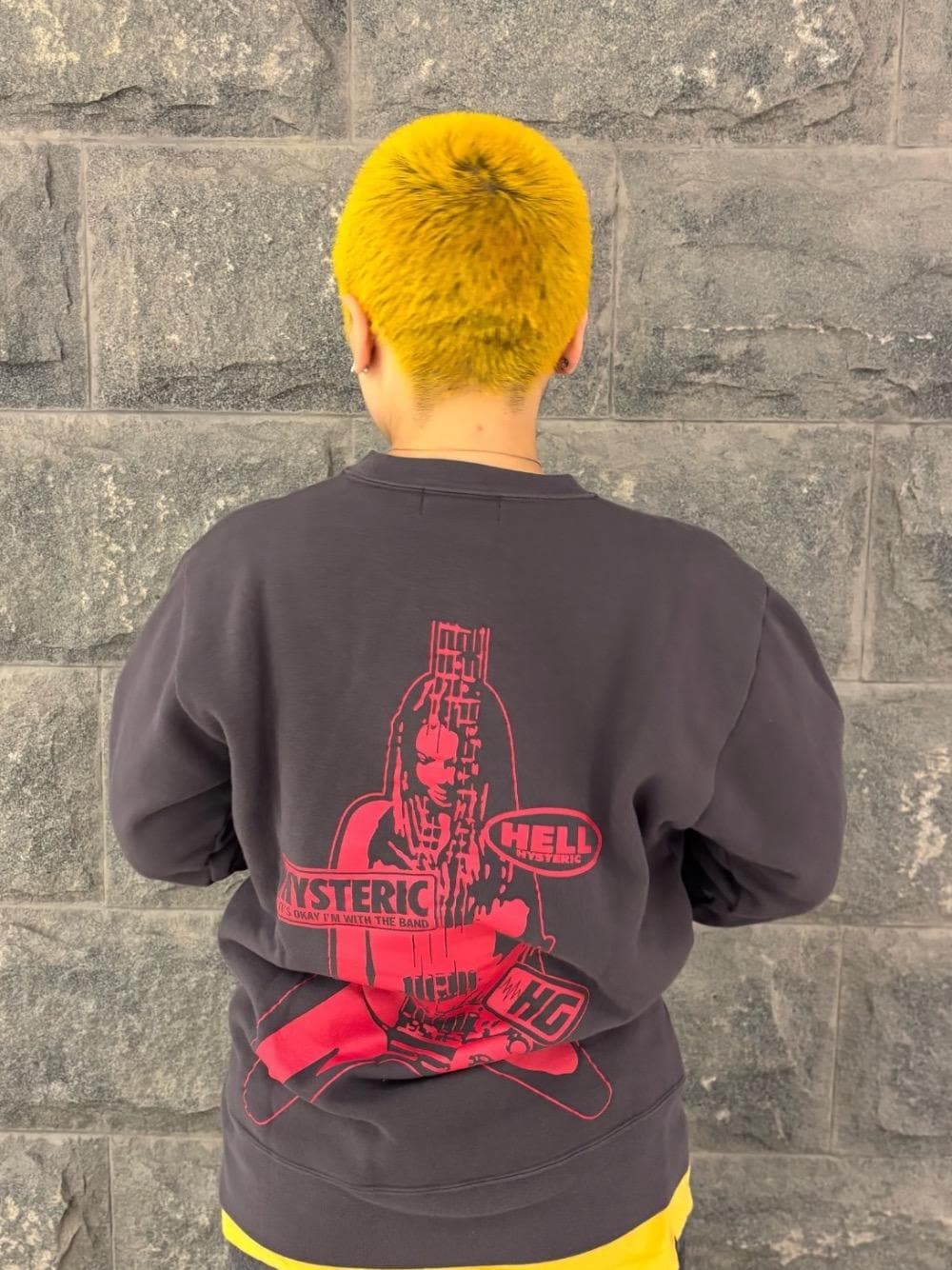 【新品未使用】ヒステリックグラマー FLYING V スウェット（ベージュ）完売 HYSTERIC GLAMOUR（ヒステリックグラマー）の「FLYING V