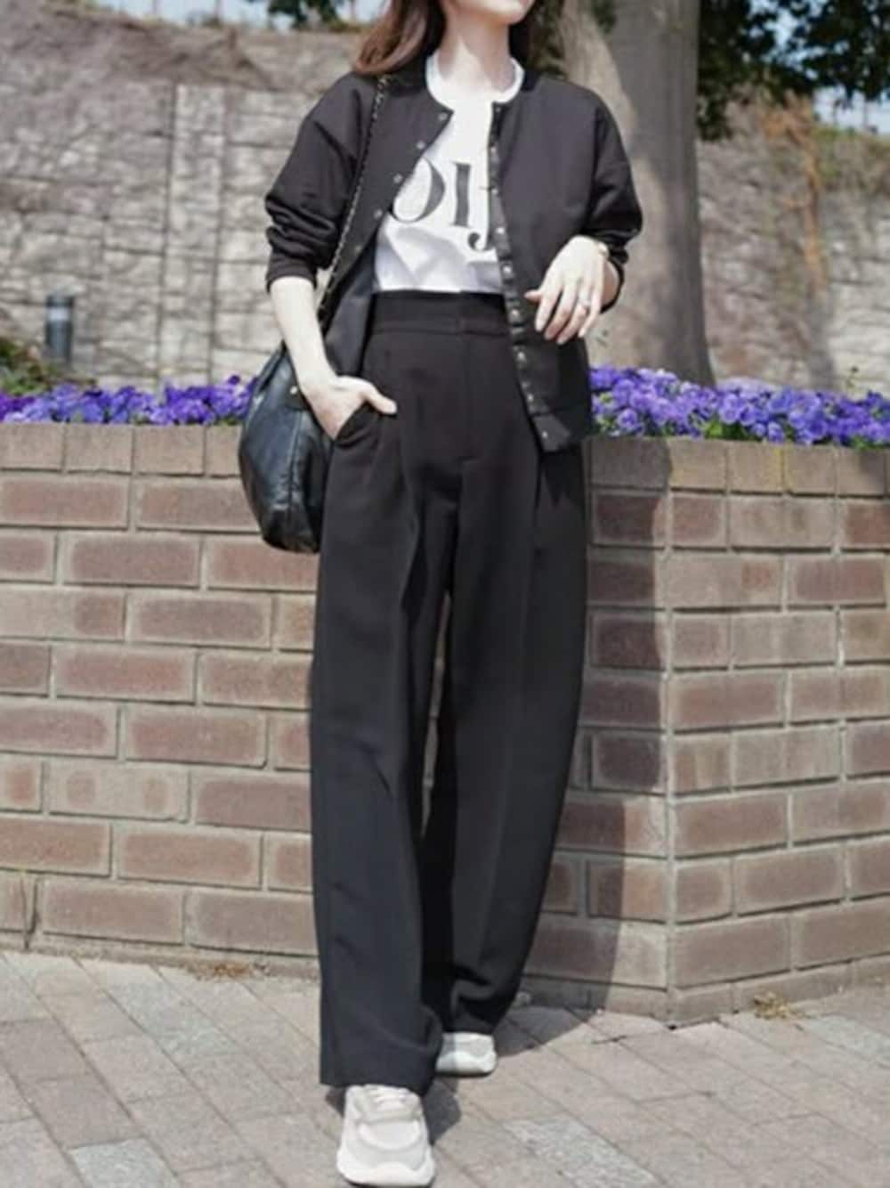 「ジャケット、ブラック、ノーカラー、きれいめコーディネート、ノーカラージャケット、エマテイラー、Emmataylor、styledoor、スタイルドア、ライトダンボール」｜「Emma Taylorのライトダンボールノーカラージャケット（ノーカラージャケット、ブラック系）」を使った、STYLEDOORさん（レディース・156cm）の春コーディネートの1枚目の写真
