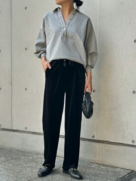 「Emma Taylor（エマテイラー）のアイテム（パンツ）」を使った、STYLEDOORさん（レディース・165cm）の秋コーディネート
