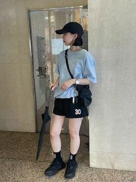 「GILDAN（ギルダン）のアイテム（Tシャツ/カットソー）」を使った、ayaさん（レディース・159cm）の夏コーディネート