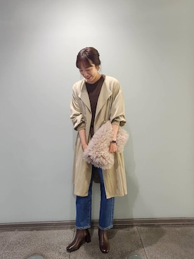 「アイテム（ノーカラーコート）」を使った、kawakamiさん（レディース・167cm）の秋コーディネート