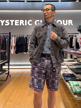「HYSTERIC GLAMOUR（ヒステリックグラマー）のデニムジャケット（デニムジャケット、ブラック系）」を使った、yamaguchi.fさん（メンズ・170cm）の春コーディネート