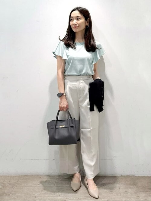 セール】《7色展開/XS-LLサイズ》ビジューボタンクルーネック