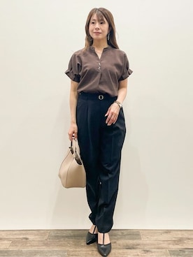 「アイテム（パンプス）」を使った、index スタッフさん（レディース・149cm）の夏コーディネート
