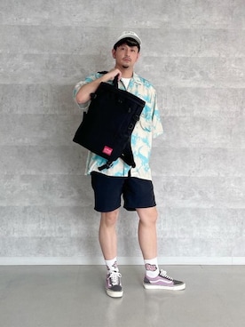 「通学スタイル」｜「アイテム（シャツ/ブラウス）」を使った、Manhattan Portage Staffさん（メンズ・174cm）の夏コーディネート