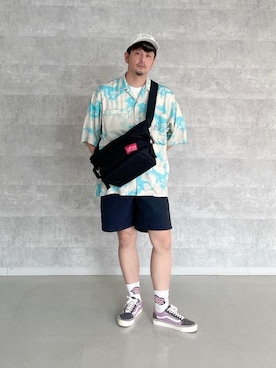 「通学スタイル」｜「アイテム（メッセンジャーバッグ）」を使った、Manhattan Portage Staffさん（メンズ・174cm）の夏コーディネート