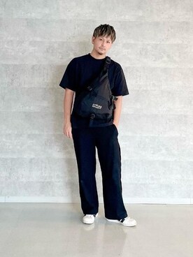 「通学スタイル」｜「アイテム（Tシャツ/カットソー）」を使った、Manhattan Portage Staffさん（メンズ・174cm）の秋コーディネート
