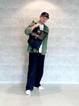 「通学スタイル」｜「アイテム（帽子）」を使った、Manhattan Portage Staffさん（メンズ・174cm）の秋コーディネート