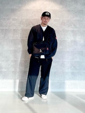「通学スタイル」｜「アイテム（帽子）」を使った、Manhattan Portage Staffさん（メンズ・174cm）の秋コーディネート