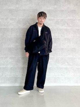 「通学スタイル」｜「アイテム（メッセンジャーバッグ）」を使った、Manhattan Portage Staffさん（メンズ・174cm）の秋コーディネート