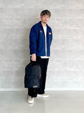 「通学スタイル」｜「アイテム（ナイロンジャケット）」を使った、Manhattan Portage Staffさん（メンズ・174cm）の秋コーディネート