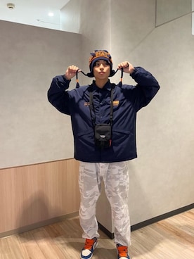 「ニットキャップ」｜「アイテム（ナイロンジャケット）」を使った、Manhattan Portage Staffさん（メンズ・175cm）の秋コーディネート
