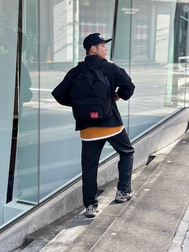 「通学スタイル」｜「アイテム（帽子）」を使った、Manhattan Portage Staffさん（メンズ・172cm）の秋コーディネート