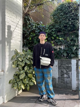 「定番人気」｜Manhattan Portage Staffさん（メンズ・172cm）の冬コーディネート