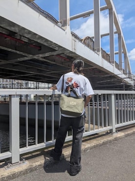 「アイテム（トートバッグ）」を使った、Manhattan Portage Staffさん（メンズ・170cm）の夏コーディネート