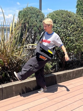 「アイテム（メッセンジャーバッグ）」を使った、Manhattan Portage Staffさん（レディース・158cm）の夏コーディネート