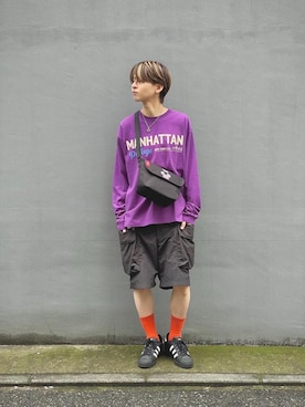 「アイテム（メッセンジャーバッグ）」を使った、Manhattan Portage Staffさん（メンズ・170cm）の夏コーディネート