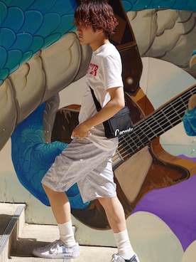 「Manhattan Portage（マンハッタンポーテージ）のJOGGER (L) JPN CARROTS25（ショルダーバッグ）」を使った、Manhattan Portage Staffさん（メンズ・160cm）の秋コーディネート