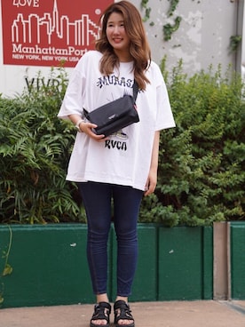 「定番人気」｜Manhattan Portage Staffさん（レディース・171cm）の秋コーディネート