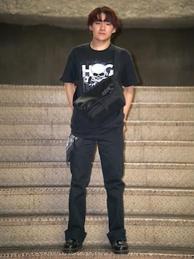 「アイテム（メッセンジャーバッグ）」を使った、Manhattan Portage Staffさん（メンズ・160cm）の秋コーディネート