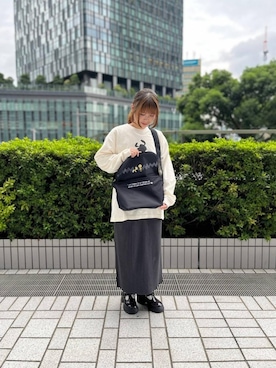 「アイテム（メッセンジャーバッグ）」を使った、Manhattan Portage Staffさん（レディース・148cm）の秋コーディネート
