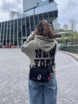 「Manhattan Portage（マンハッタンポーテージ）のアイテム」を使った、Manhattan Portage Staffさん（レディース・160cm）の秋コーディネート