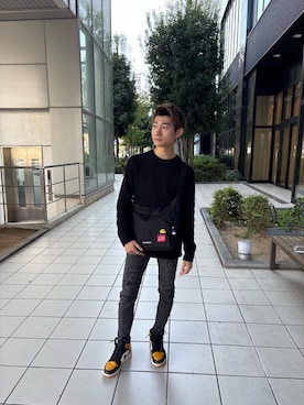 「アイテム（メッセンジャーバッグ）」を使った、Manhattan Portage Staffさん（メンズ・165cm）の秋コーディネート