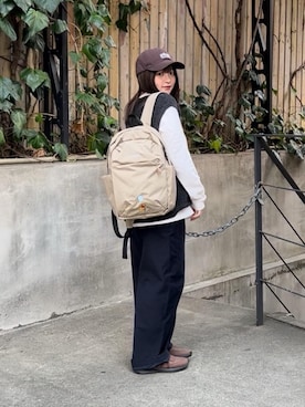 「アイテム（バッグ）」を使った、Manhattan Portage Staffさん（レディース・151cm）の秋コーディネート