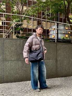 「アイテム（ダウンジャケット/コート、ベージュ系）」を使った、Manhattan Portage Staffさん（メンズ・178cm）の秋コーディネート