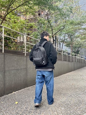 「Manhattan Portage（マンハッタンポーテージ）のEnviropack JR 420D CORDURA ECO（バックパック/リュック）」を使った、Manhattan Portage Staffさん（メンズ・177cm）の冬コーディネート