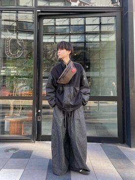 「アイテム（ボディバッグ/ウエストポーチ）」を使った、Manhattan Portage Staffさん（メンズ・170cm）の冬コーディネート