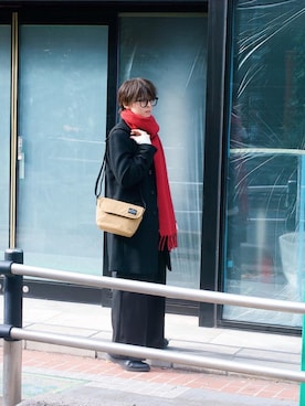 「アイテム（メッセンジャーバッグ）」を使った、Manhattan Portage Staffさん（メンズ・170cm）の冬コーディネート