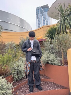Manhattan Portage Staffさん（メンズ・181cm）の春コーディネート