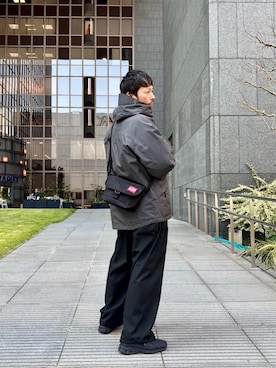 Manhattan Portage Staffさんのコーディネート