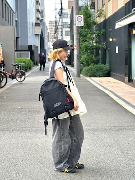 Manhattan Portage Staffさんのコーディネート