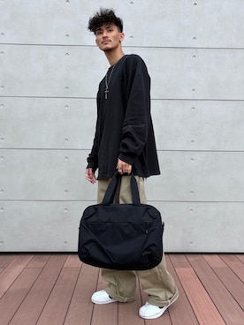 「Manhattan Portage（マンハッタンポーテージ）のPalmetto Boston Bag Nylon Tussah Quill（ボストンバッグ、ブラック系）」を使った、Manhattan Portage Staffさん（メンズ）の夏コーディネート