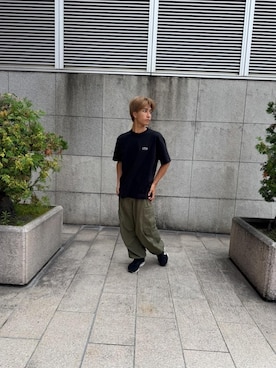 「Manhattan Portage（マンハッタンポーテージ）の《再入荷》S/S Print T-Shirt（Tシャツ/カットソー、ブラック系）」を使った、Manhattan Portage Staffさん（メンズ）の夏コーディネート