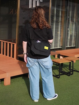 「Manhattan Portage（マンハッタンポーテージ）のS/S Print T-Shirt（Tシャツ/カットソー、ブラック系）」を使った、Manhattan Portage Staffさん（メンズ）の夏コーディネート