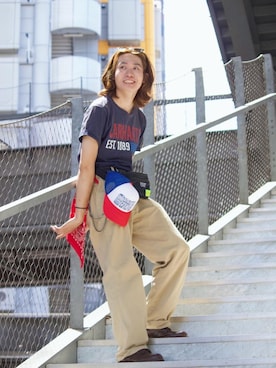 「Manhattan Portage（マンハッタンポーテージ）のALLEYCAT WAIST VER 2 CORDURA GRINZA IRONWOOD（ボディバッグ/ウエストポーチ、ブラック系）」を使った、Manhattan Portage Staffさん（メンズ）の夏コーディネート