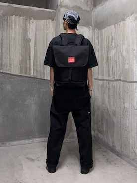 「Manhattan Portage（マンハッタンポーテージ）のWashington SQ Backpack2（バックパック/リュック、ブラック系）」を使った、Manhattan Portage Staffさん（メンズ）の秋コーディネート