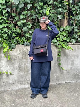 「Manhattan Portage（マンハッタンポーテージ）のアイテム（メッセンジャーバッグ）」を使った、Manhattan Portage Staffさん（レディース・151cm）の秋コーディネート