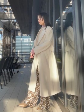 「PUBLIC TOKYO（パブリックトウキョウ）の〈150cmから着られる〉バックフレアスプリングチェスターコート（チェスターコート、ホワイト系）」を使った、田村紗菜さん（レディース・154cm）の冬コーディネート